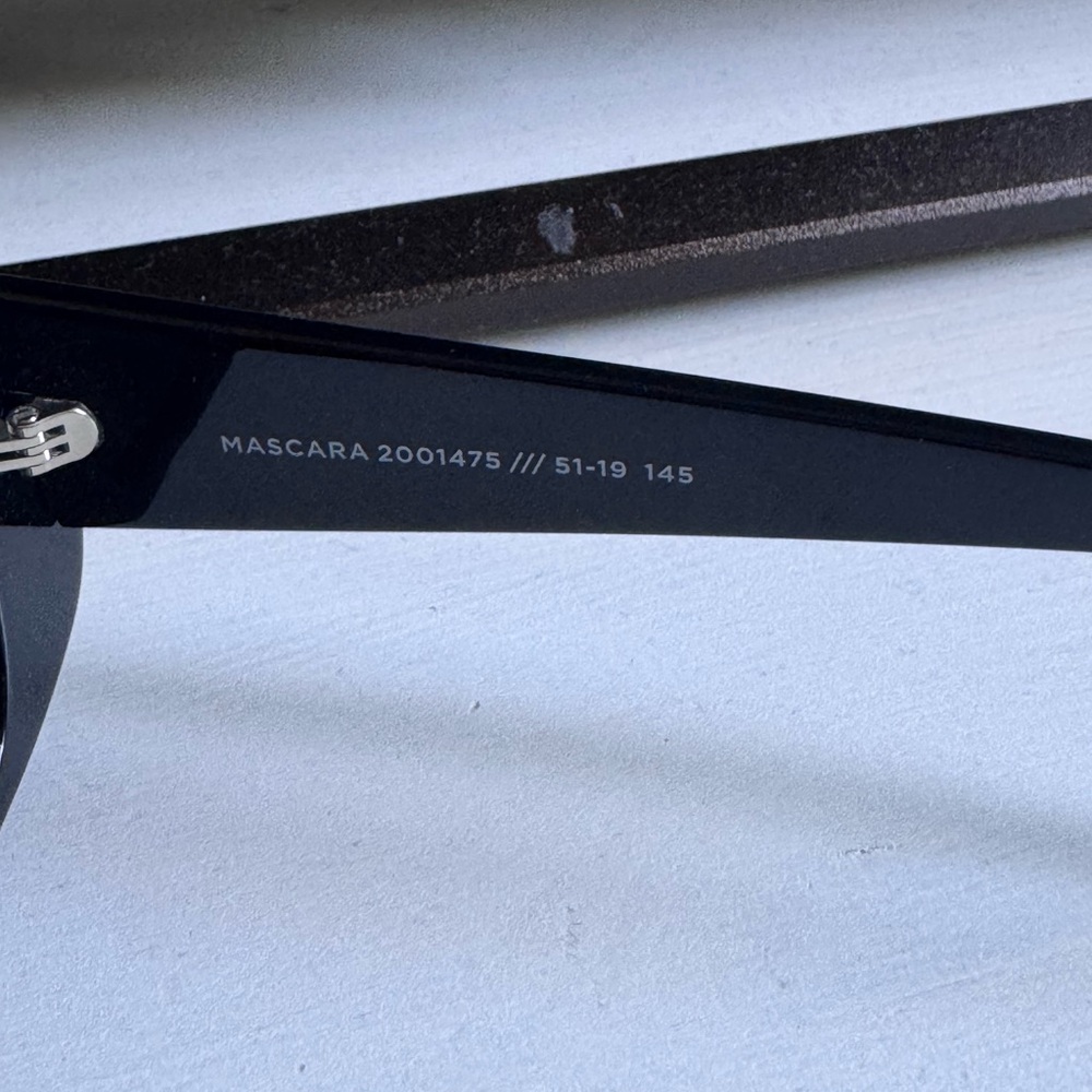 Le Specs Black Sunglasses - Picture 3 of 4